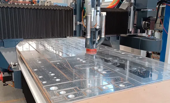 5 axis machining on aluminium plate with Belotti NOVA cnc center 